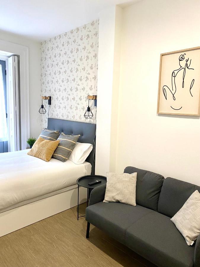 Apartamentos Fuencarral マドリード エクステリア 写真