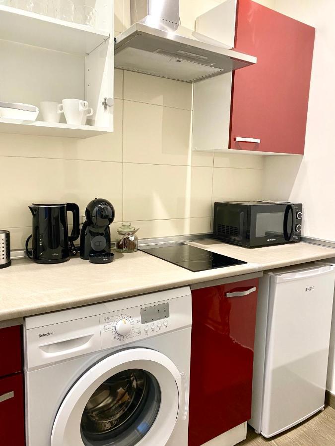 Apartamentos Fuencarral マドリード エクステリア 写真