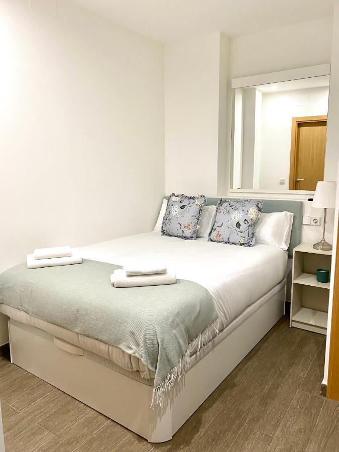 Apartamentos Fuencarral マドリード エクステリア 写真